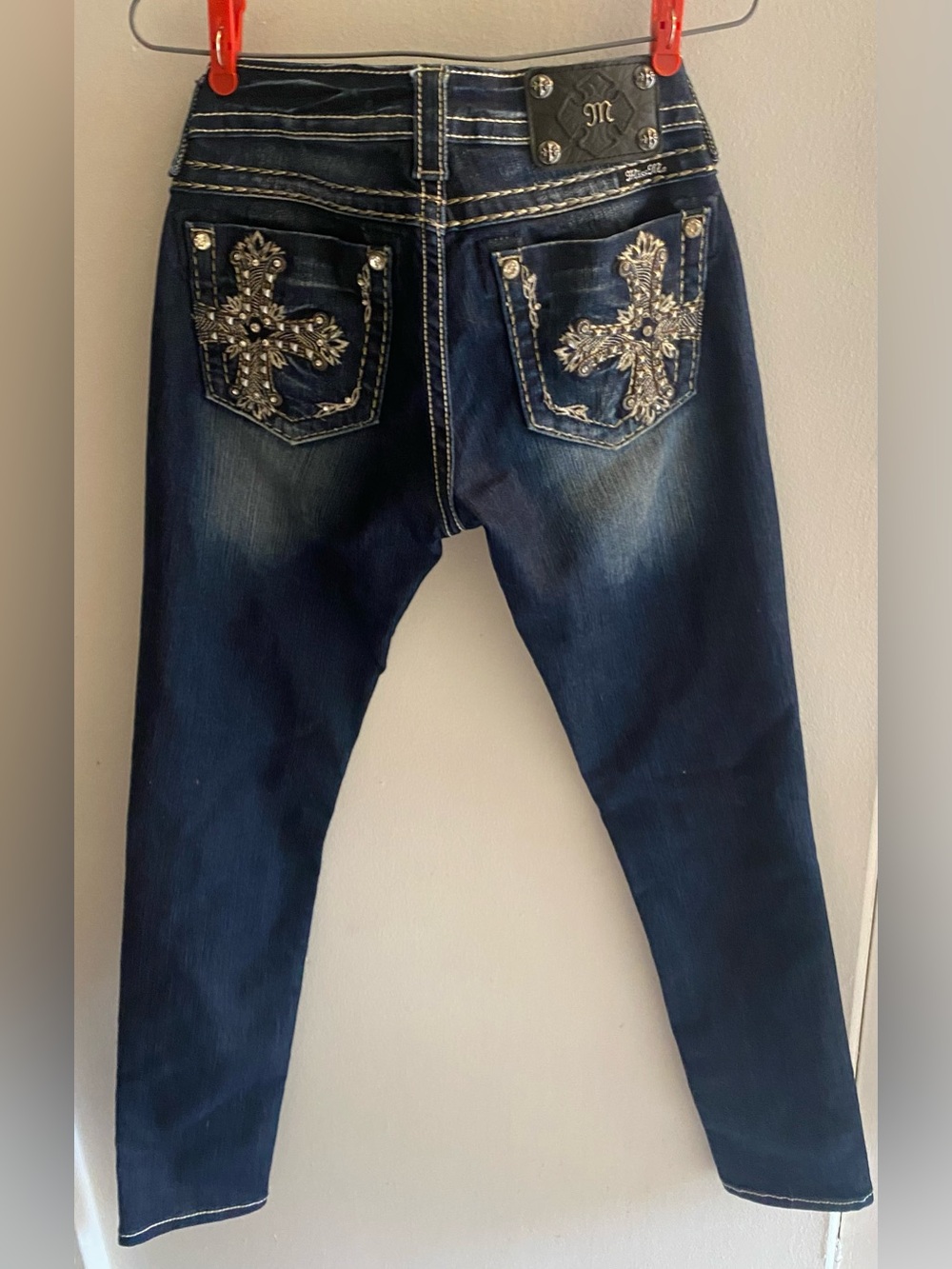 Miss Me Dark Wash Signature Low-Rise Skinny